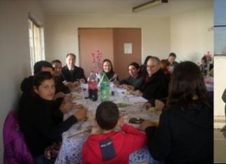 Reunión almuerzo con familiares de beneficiados de plan «De mi Depende» en V Región